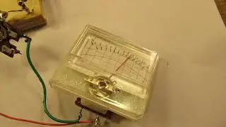 Electrometer schematic: Watch charge on tiny capacitors of 10 pF - 300 pF (demo & schematic)