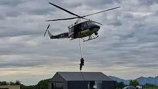 Agusta Bell 412 riding