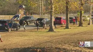 Weatherly Heights Elementary Crossing Guard Back | November 27, 2023 | News 19 at 4 p.m.
