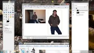 How To Place Two Or More Photos Into One Photo - GIMP Tutorial