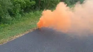 shutter bomb wire pull smoke gernade review and product demonstration