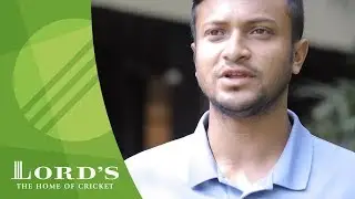 MCC World Cricket committee members discuss the use of a standardised ball | MCC/Lord's