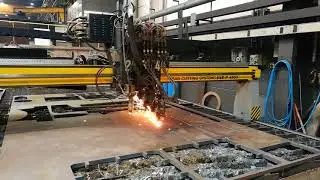 ESAB Suprarex SXE P4500 CNC Plasma Cutting System
