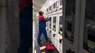 Energization of a High voltage circuit breaker