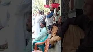 বাংলা দেশ জামাতে ইসলামী নওগাঁর পন্তীতলা দিবর ইউনিয়ন পথসভায় আদিবাসীদের সামনে বক্তব্য রাখেন এমপি 