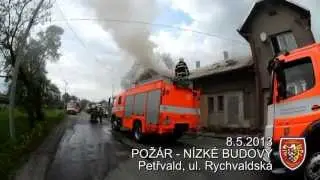 Požár domu v Petřvaldu (okres Karviná), 8.5.2013