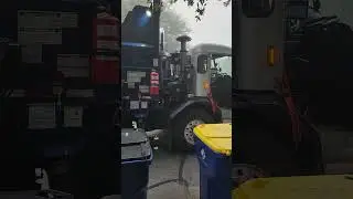 Trash Truck #shorts (7/28/2025)