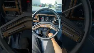 1989 E-150 Club Wagon *MINT*