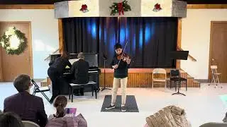 Violinist age 13 plays Handel sonata in F major