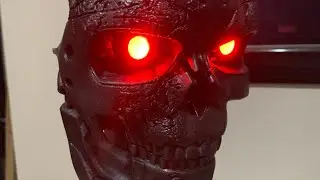 Terminator T600 Skull Statue Life Size