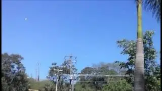 OLEADA OVNI VISTA DESDE EL PARQUE DEL CAFE EN TAPACHULA-07 DE MARZO DEL 2015
