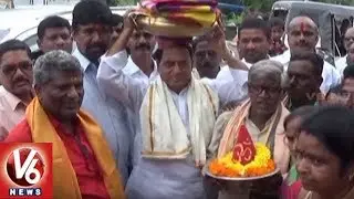 Minister Indrakaran Reddy Participate In Bonalu Festival Celebrations | Nirmal | V6 News
