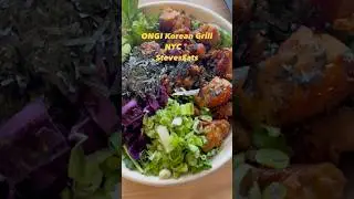 There&rsquo;s a long lunch line in NYC for these bowls ! #steveseats #nyc #nycfoodie #foodreview #mukbang
