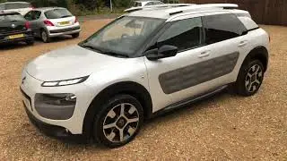 Citroen cactus walk around