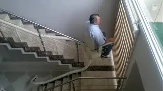Cadeira elevatória em residência na cidade de Porto Alegre