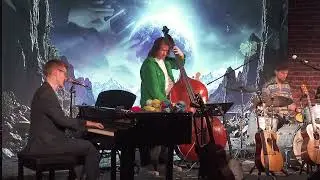 Ed Blunt - Over the Moon