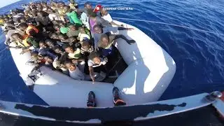 Lampedusa, salvati oltre 350 migranti solo nelle ultime 24 ore