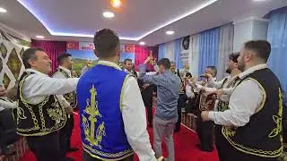 Çankırı maruf köyü bereç yareni yönetim başkanı Hasan Hüseyin geyik ve yaren eratindan güzel oyun