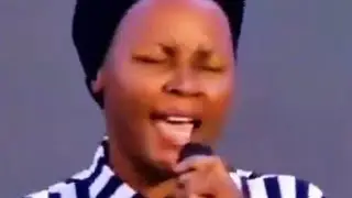 GUSHIMA IMANA NTIBISABA KUBANZA KURUNGA KUGIRANGO IMANA YAKIRE ISHIMWE RYAWE.