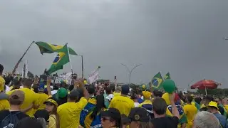 Manifestação na Paulista: pela liberdade e contra o PT