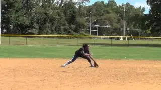 Kelsi Lawson - Infield - www.PlayInSchool.com