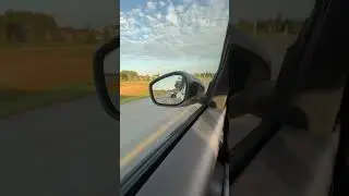 London Area Bad Drivers - beat up Nissan Murano tries pass blind hill & nearly hits driver head on?