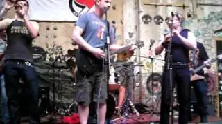 Tjildron - Drunken Sailor