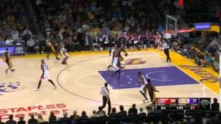 Steve Nash Transition Assist to Robert Sacre