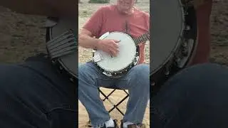 Day 9: Gold Tone CC-100R in the Desert | 12 Days of Christmas at Banjo Warehouse