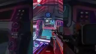Look at this rare trickshot in splitgate #splitgate #clips #gaming #snipers #trickshots