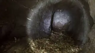 Zřícenina hradu Kozlov | Lezu do podzemí – zůstanu tu uvězněn?! | Underground Exploration