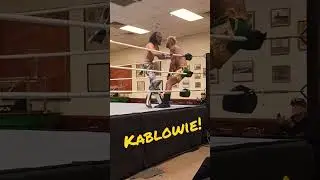 Knee to the Chops | #prowrestling #wrestling #Tucson #short