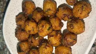 రాత్రి మిగిలిన అన్నం తోటి మంచి స్నాక్(Left over rice snack recipe in telugu@Pavithra_vlogs_cookings 