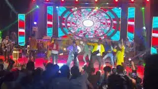 Veralu Mal - Dinesh Gamage ft Kaizer Kaiz | Live Dance Performance by Duends