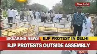 BJP protests after Shunglu report