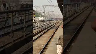 22944 Indore Daund Express Arriving Pune with Announcements #shorts #shortsvideo #pune
