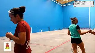 Grupo B: Empar T. y África D. vs Silvia C. y Leire B.