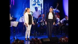 Anna Jašová a Martina Mitnaverová - V zelenom hájičku (Volenka, volenka)