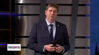 Minister of Finance of Chile / Panel: 