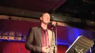 Stuart Matthew Price sings 'Goodnight Kiss'