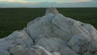 Sukhbaatar aimag Naran sum Sodtiin  tsagaan chuluunii bichees