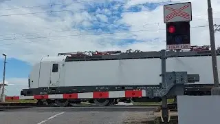 Železničné priecestie Velký Biel (SK) (AŽD 71) - 10.6.2023 / Slovakia railroad crossing