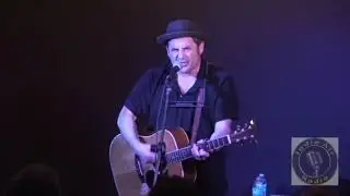 Greg Trooper performing his song 
