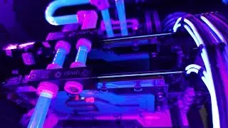 Watercooling Shorts: Mayhems UV Clear Blue Dye