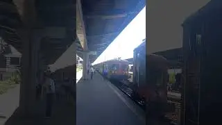RegioCălători ex-SNCF BB2550 couples to RIO-01 at Ploieşti Vest