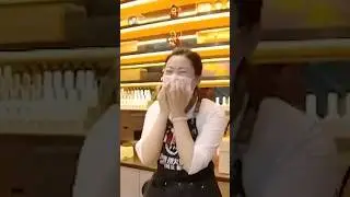 Foreigner shocks with fluent Chinese and Korean