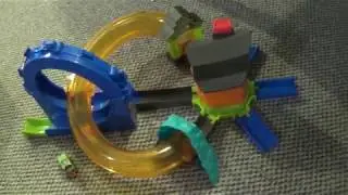 ThomasZoey3000 Productions Thomas Minis Boost N Blast Stunt Set Review