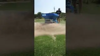 This Thing Made A Mess #lawncareshorts #lawnshorts #golfgreen #topdressing