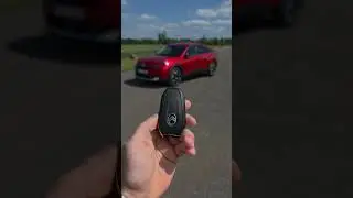 Watches & cars: Citro&euml;n C4, car key & Citizen Promaster NY0145-86EE
