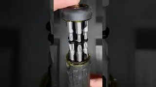 Отвертка Klein Tools 32303 14-в-1